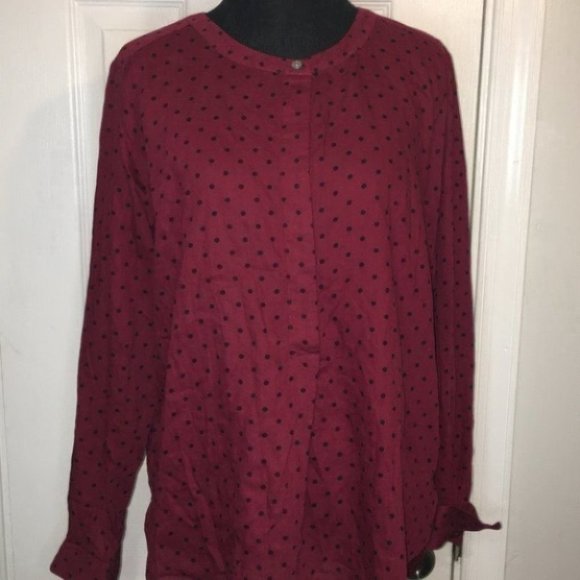 NWT Ann Taylor LOFT Polka Dot Softened Shirt - Picture 2 of 9